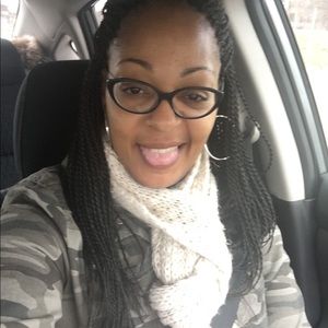 Meet your Posher, Shanika